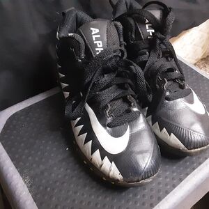 Alpine Kids Black and White Shoes